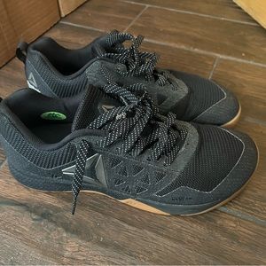 Men’s Reebok Nano size 10 black/gum